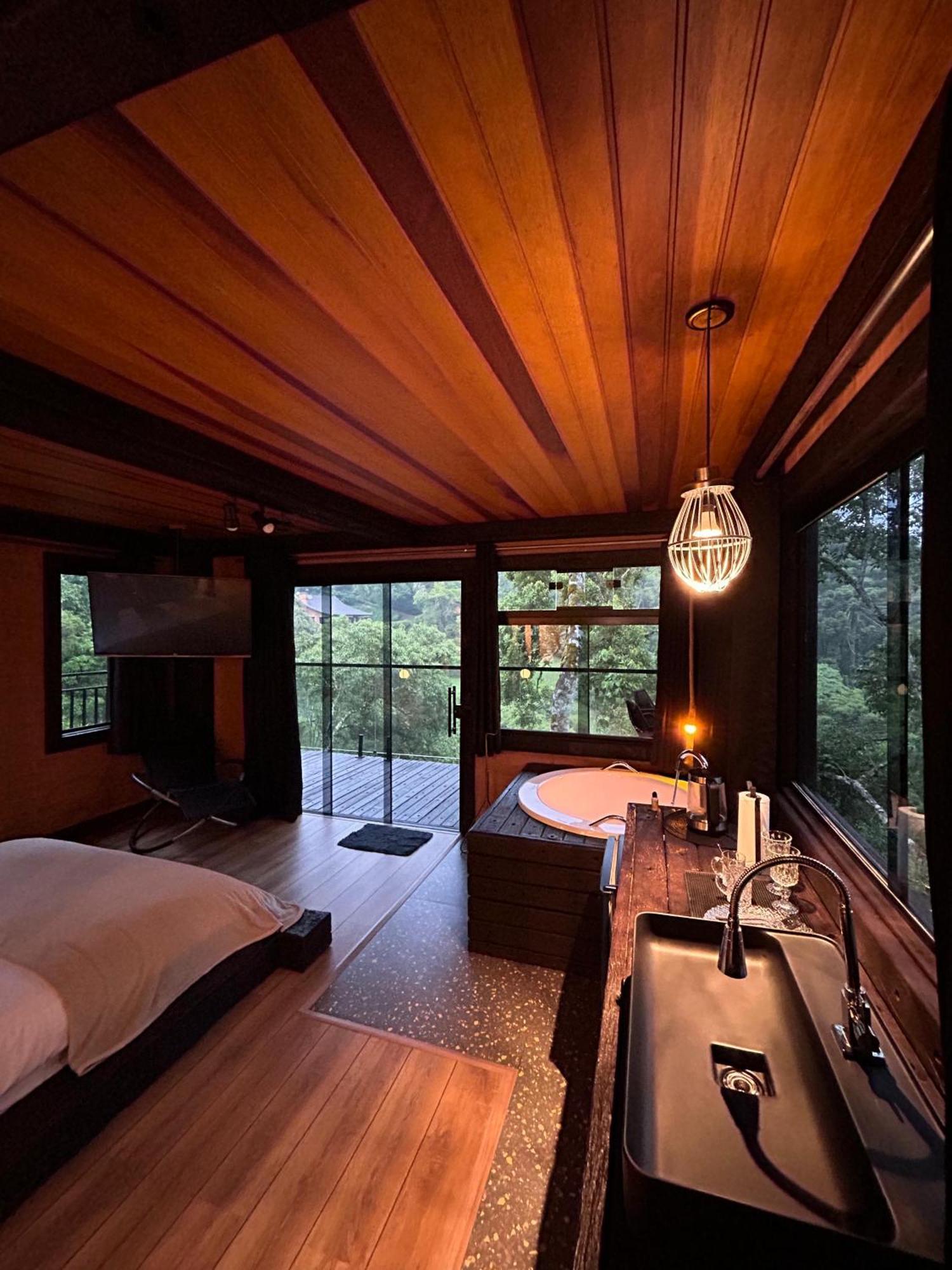 Casa Container 80 Hotell Campos do Jordão Eksteriør bilde