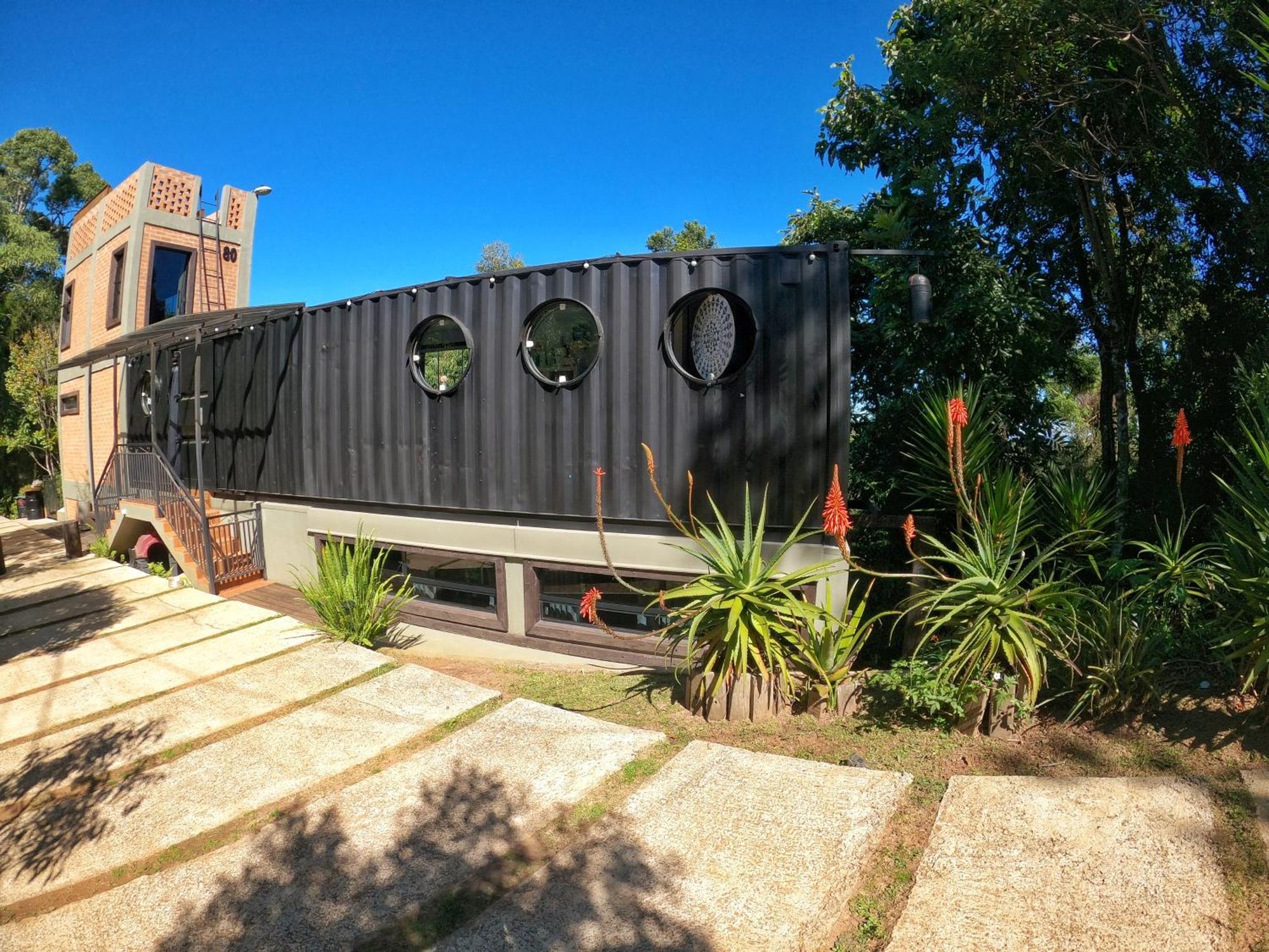 Casa Container 80 Hotell Campos do Jordão Eksteriør bilde