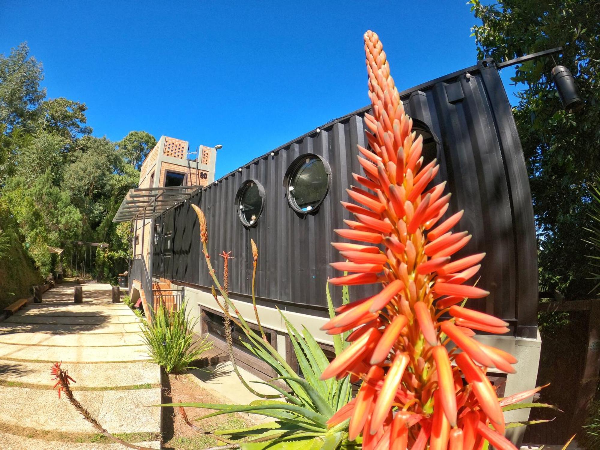 Casa Container 80 Hotell Campos do Jordão Eksteriør bilde